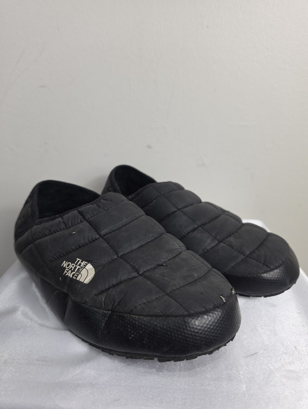 The North Face Men’s Thermoball Slippers